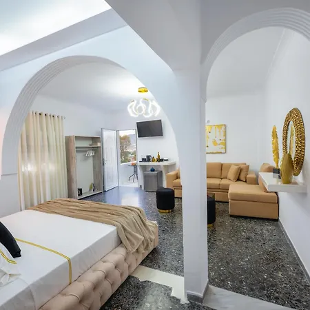 Aina Karterados (Santorini)
