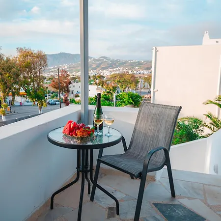 Ebita's Appartamento Karterados (Santorini)