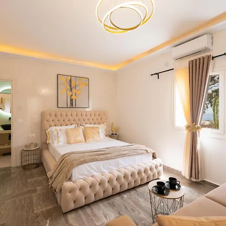 Aina * Karterados (Santorini)