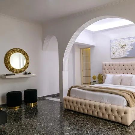 Apartament Ebita's