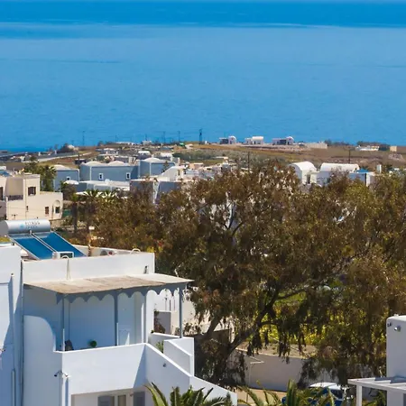 Ebita's * Karterados (Santorini)